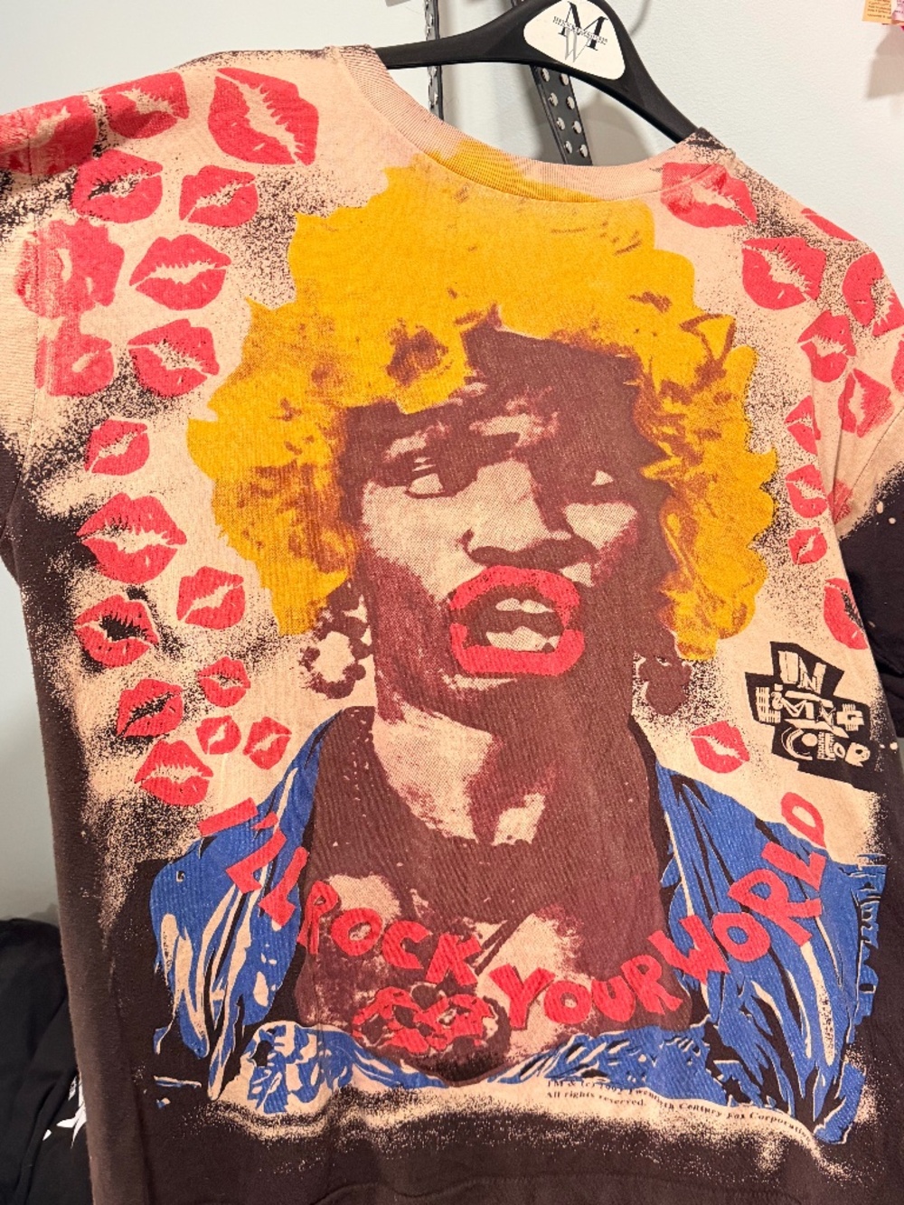 VINTAGE 92’ In living color t shirt Wanda
